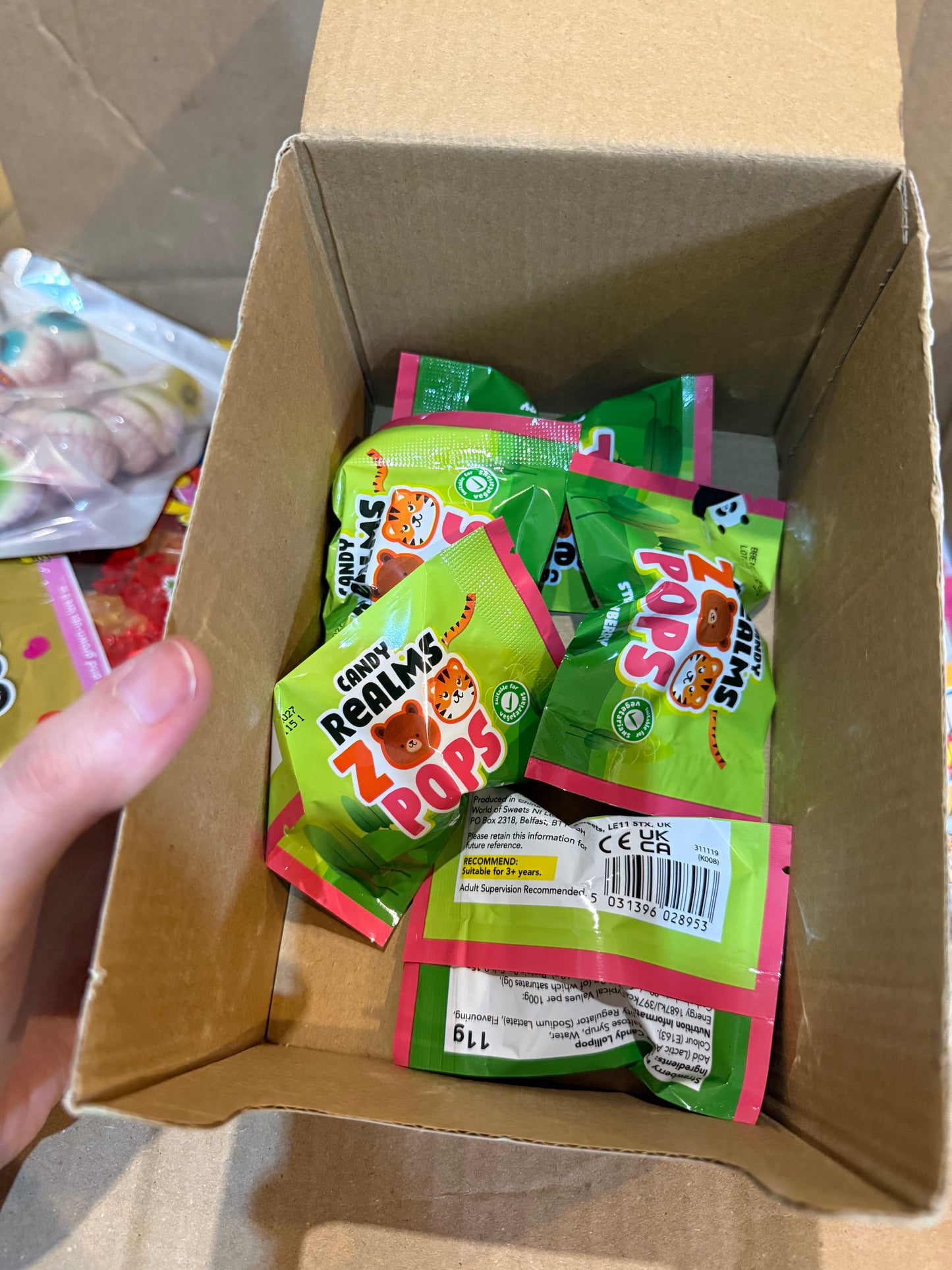 5 STRAWBERRY ZOO POPS