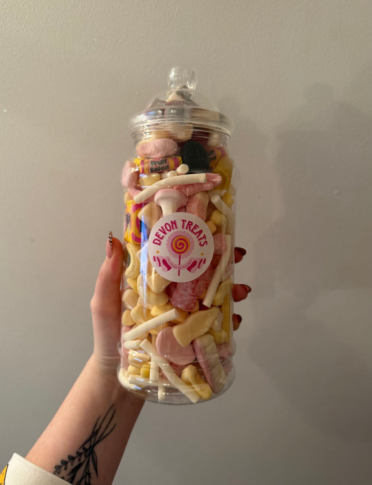 800g Victorian Jar