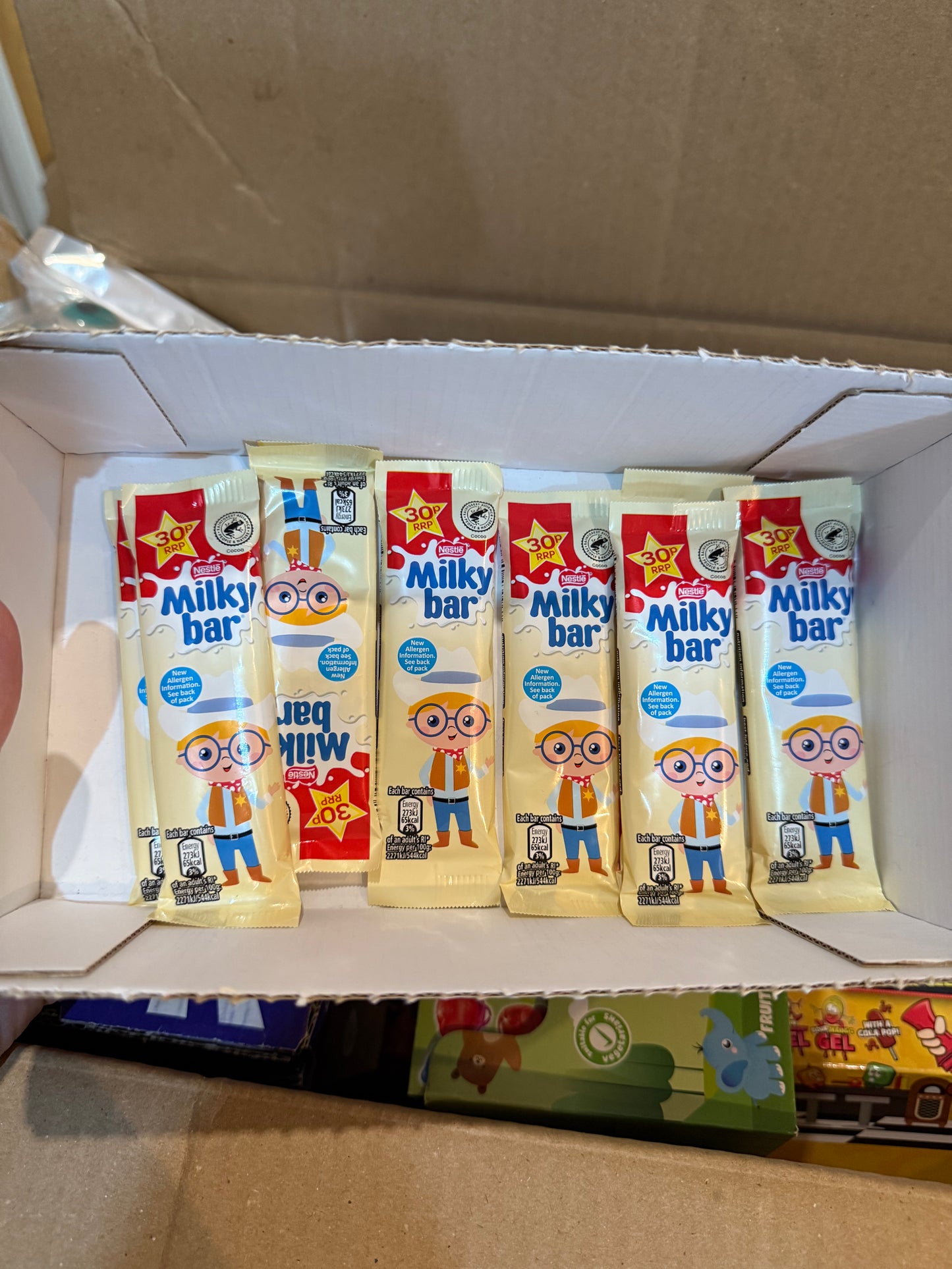 9 MILKYBAR KIDS